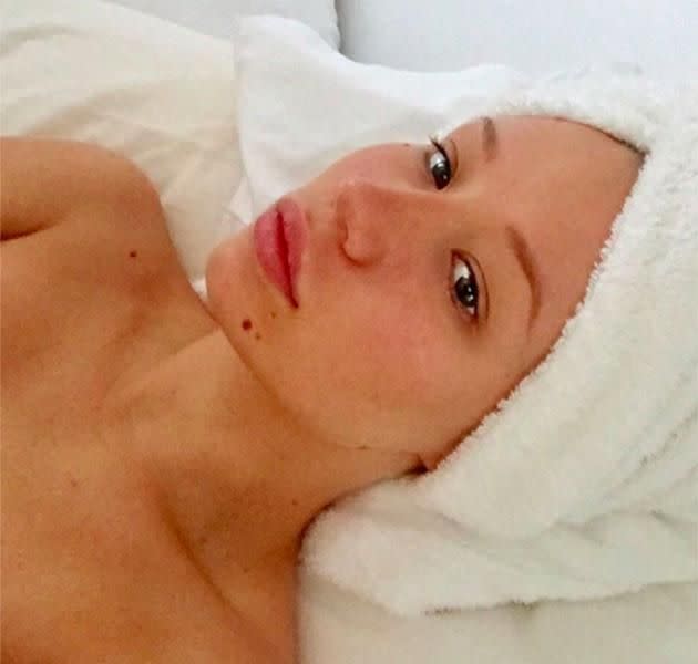 Iggy Azalea shares make-up free selfie. Source: Instagram