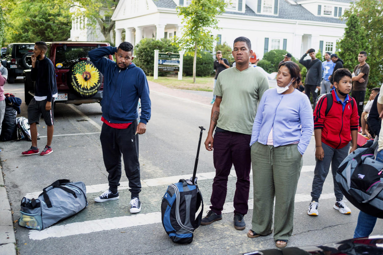 Image: DeSantis migrant flights to Martha's Vineyard (Ray Ewing / Vineyard Gazette via AP)