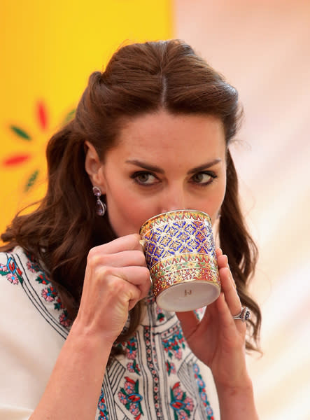 kate-middleton-drink