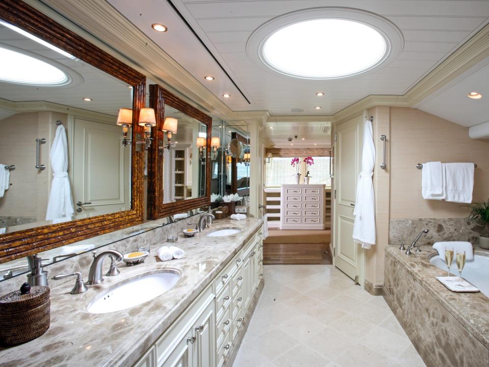 Tatoosh bathroom onboard