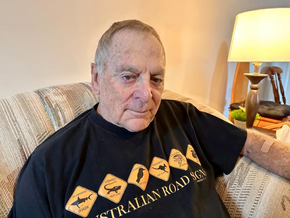 Kingsville resident and recent 'rent scam' victim Wayne Izsak, 77, in his temporary lodgings on Sept. 15, 2023.