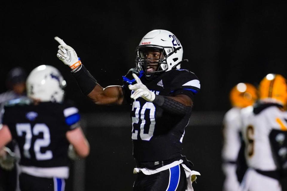 Lexington Christian Academy’s Xavier Brown (20) rushed for 1,511 yards and 22 touchdowns as a senior in 2021. LCA advanced to the Class 2A state championship game.