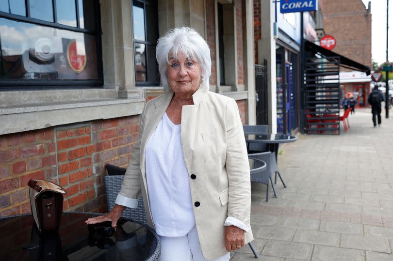 Philomena, 76., Harrow Voter