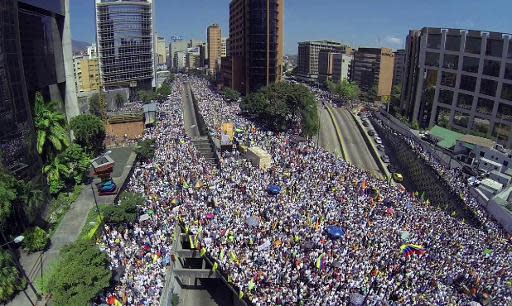 Vista general de una manifestación opositora en Caracas, el 22 de marzo de 2014. (AFP | Str)