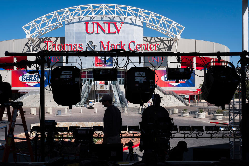 Las Vegas prepares for the final presidential debate