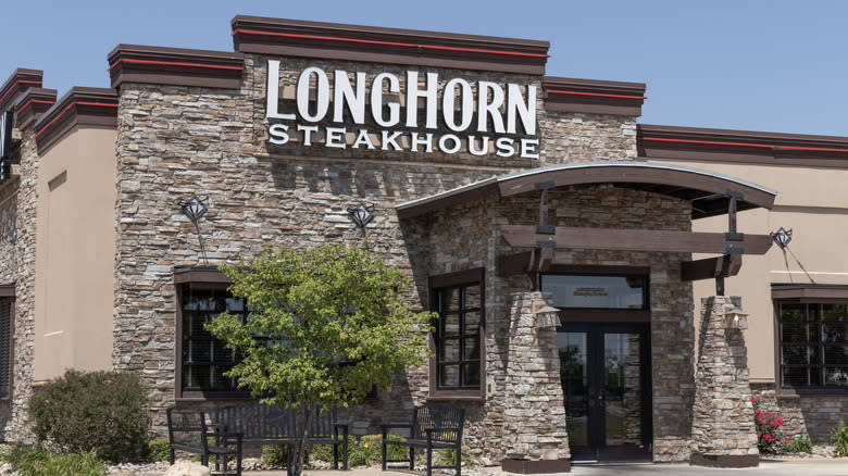LongHorn Steakhouse restaurant