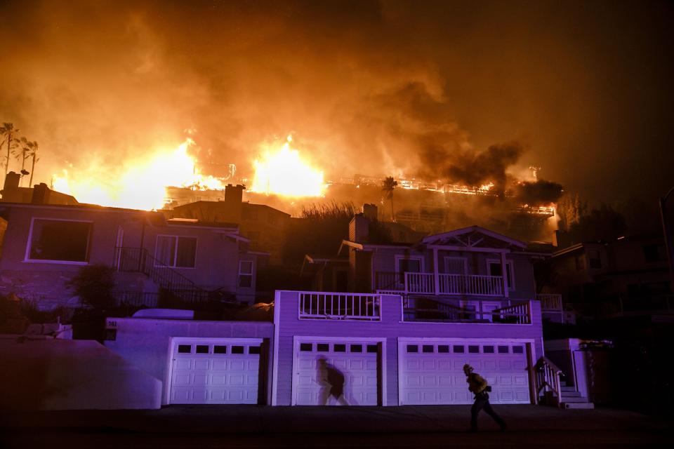 (FOTOS) Infierno en California: los incendios forestales no ceden