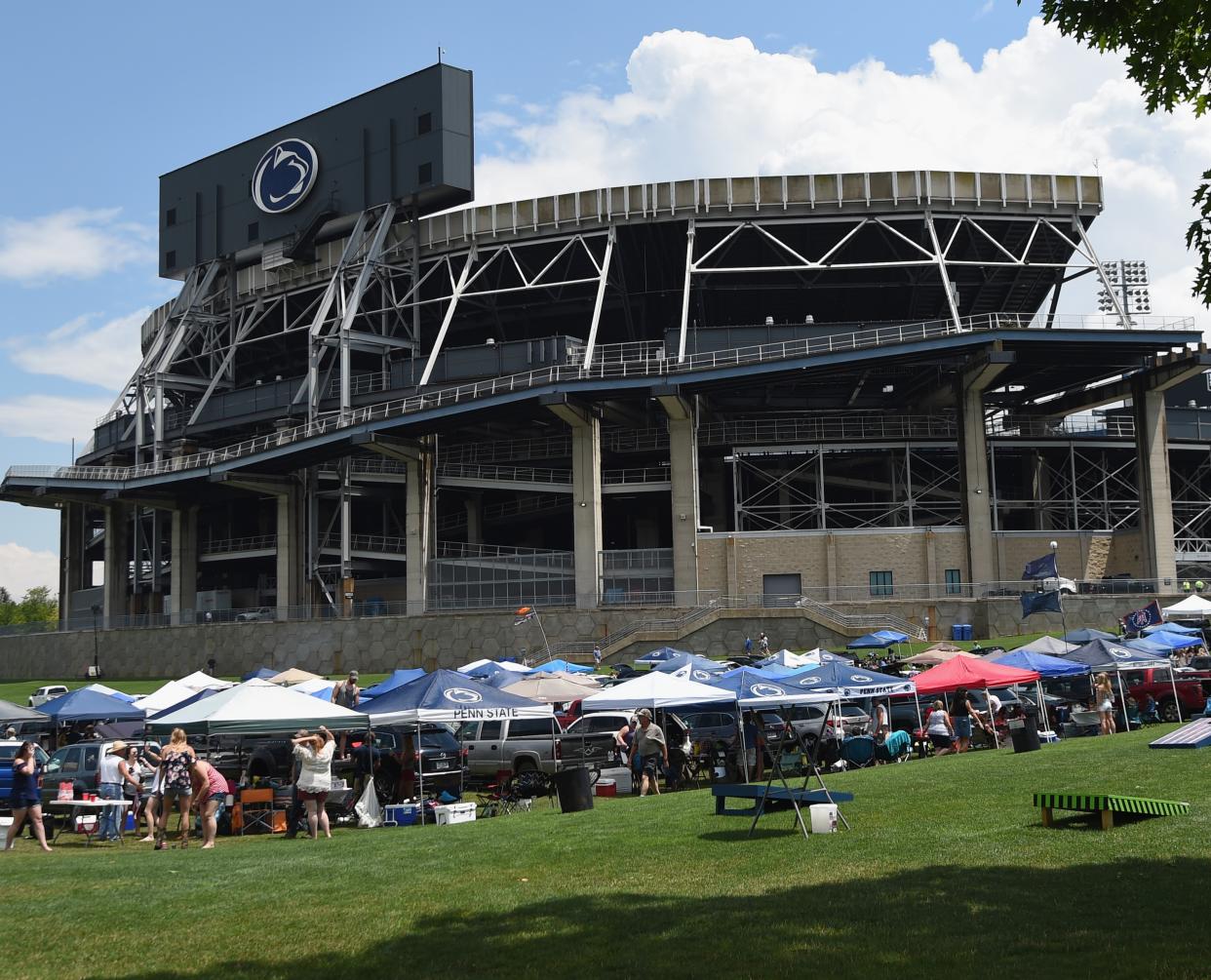 Penn State freshman offensive lineman Nana Asiedu will not play football due to a heart condition. (Photo by Rick Diamond/Getty Images)