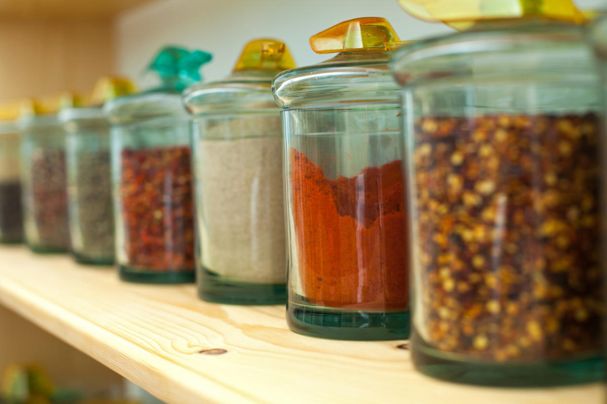 Study finds spice containers pose contamination risk during food  preparation