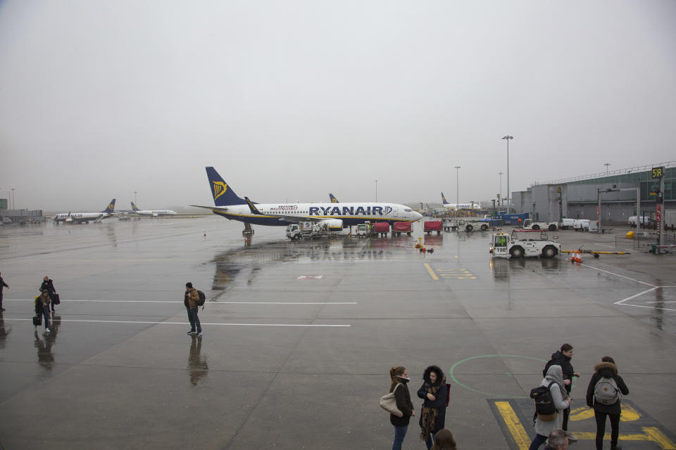 <p>Dass der London Stansted Airport den zweitschlechtesten Platz belegt, liegt vor allem an der extrem schlechten Passagierstimmung. Lediglich 1,1 Punkte erhielt der britische Flughafen in dieser Kategorie. Auf keinem anderen Flughafen ist die Stimmung so schlecht wie in Stansted. </p>