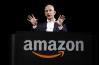 <p>1) Jeff Bezos (Amazon). Ha un patrimonio di 133 miliardi di dollari, grazie all’azienda che recentemente sta facendo più rumore delle altre, in campo finanziario e per le innovazioni. Amazon ha un valore che raggiunge i 780 miliardi e il prezzo delle sue azioni è aumentato del 70% nell’ultimo anno. (AP) </p>