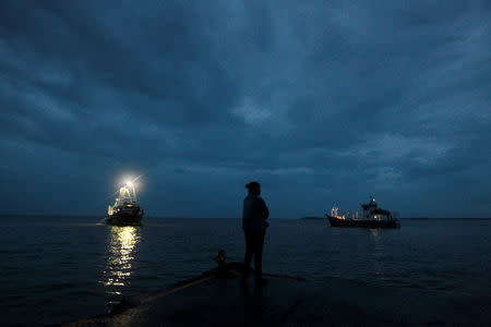 A woman stands at the Bluefields Port after Hurricane Otto hit southern Nicaragua at Bluefields, Nicaragua November 24, 2016. REUTERS/Oswaldo Rivas