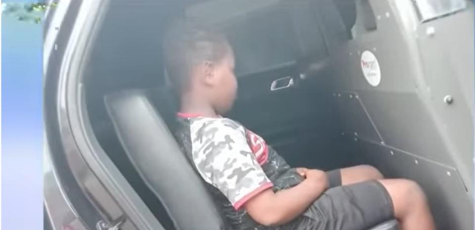Quantavious Eason, 10, was arrested on Aug. 10 after police officers in Senatobia, Mississippi, noticed him urinating behind his mother’s vehicle. (Photo: Screenshot/YouTube.com/Fox 13 Memphis)
