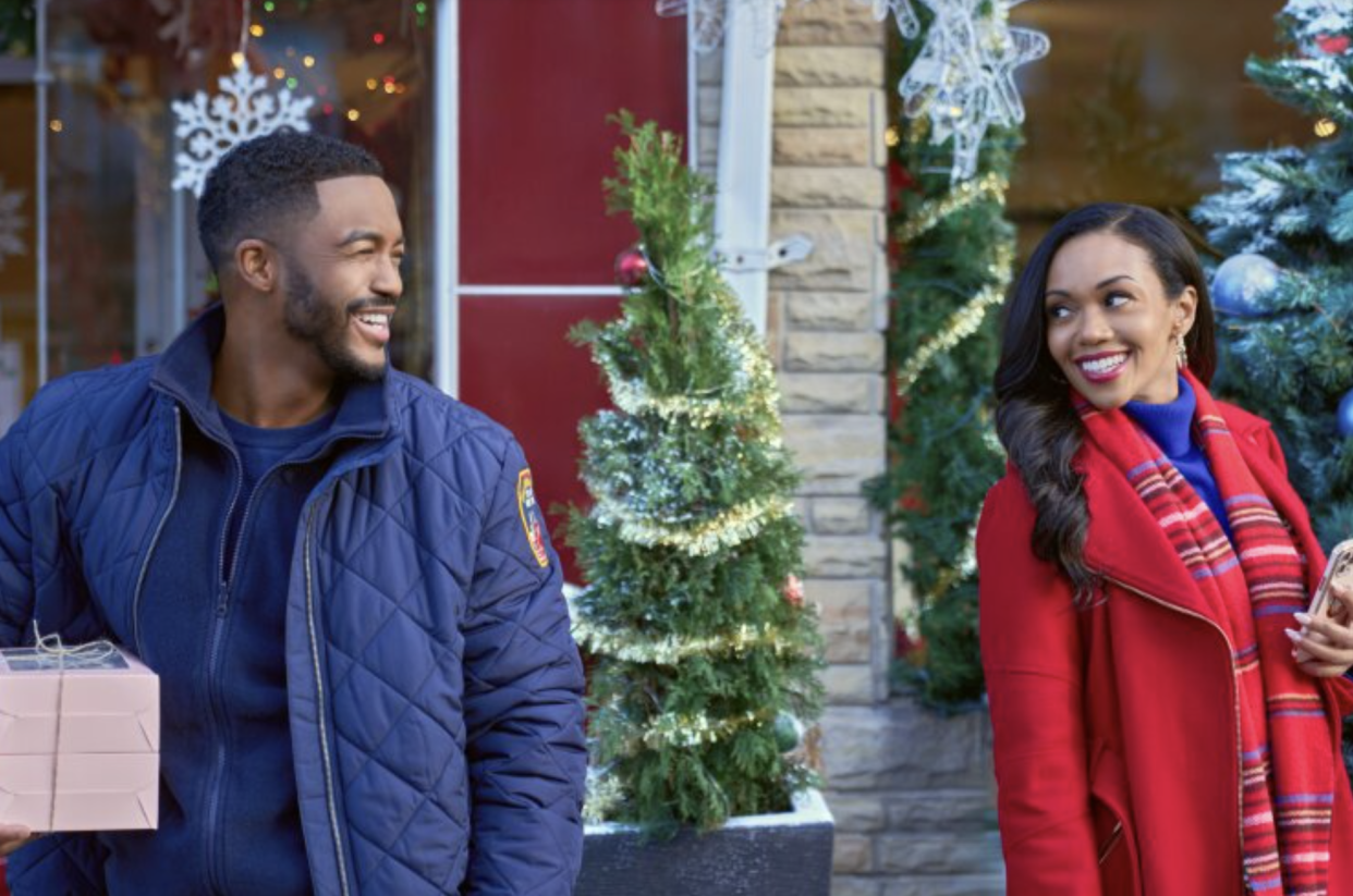 "Christmas With a Kiss" premieres this Sunday at 8 p.m. ET. (Hallmark)