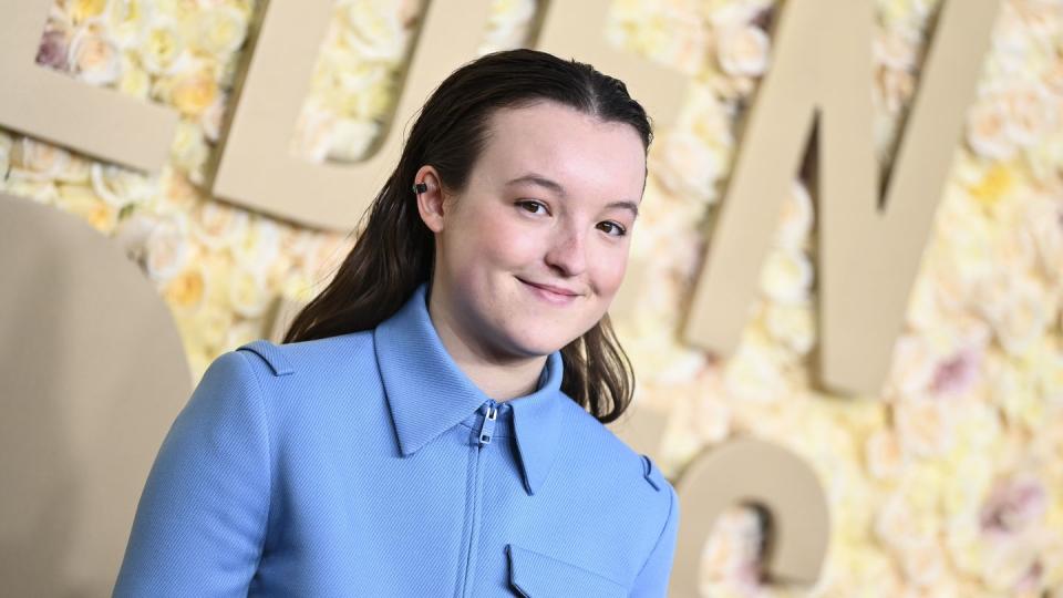 Bella Ramsey Wears A Blue And Gray Prada Suit At The Golden Globes   1dc4bc7270df59b912e36d580204eadb