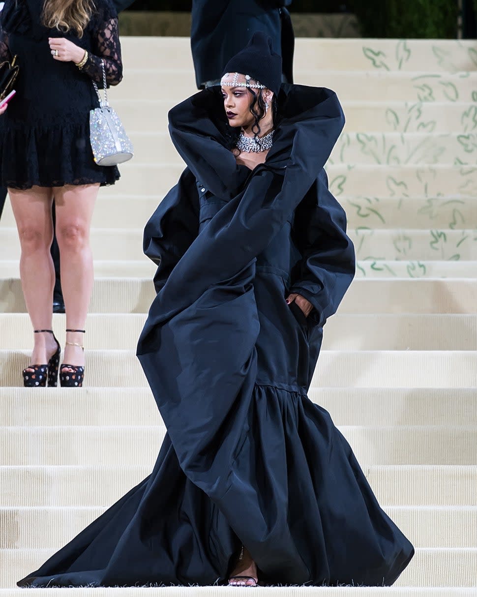 Singer Rihanna attends The 2021 Met Gala Celebrating In America: A Lexicon Of Fashion at The Metropolitan Museum of Art on September 13, 2021 in New York City.