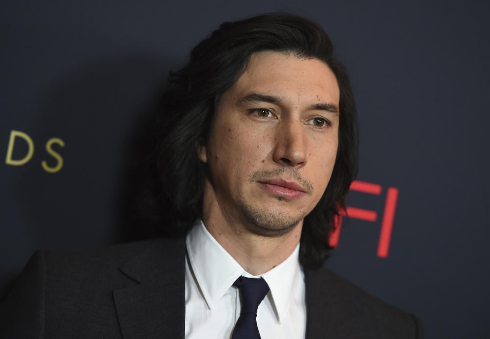 Adam Driver llega a los Premios AFI 2019 en el hotel The Four Seasons el viernes 4 de enero de 2019 en Los Angeles. (Foto Jordan Strauss/Invision/AP)