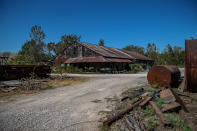 <p>“There’s one part of the steel mill where a boiler blew up and half the building exploded, bricks and rubble are still scattered around.” (Photo: Abandoned Southeast/Caters News) </p>