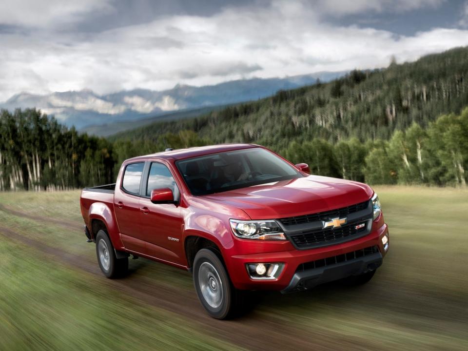 Chevy Chevrolet 2015 Colorado pickup truck mountains