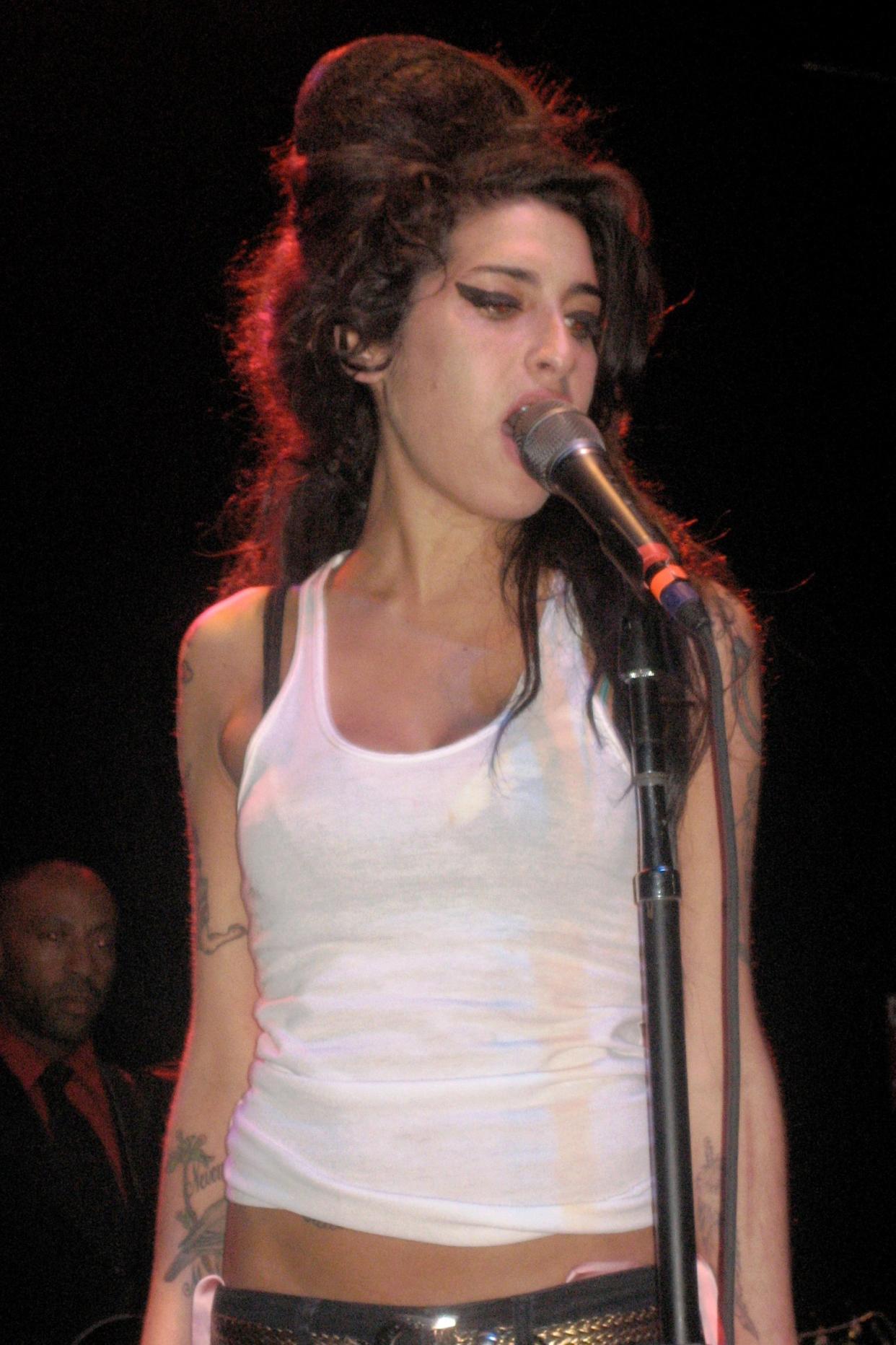 Winehouse at the Avalon in Boston, Massachusetts, 2007