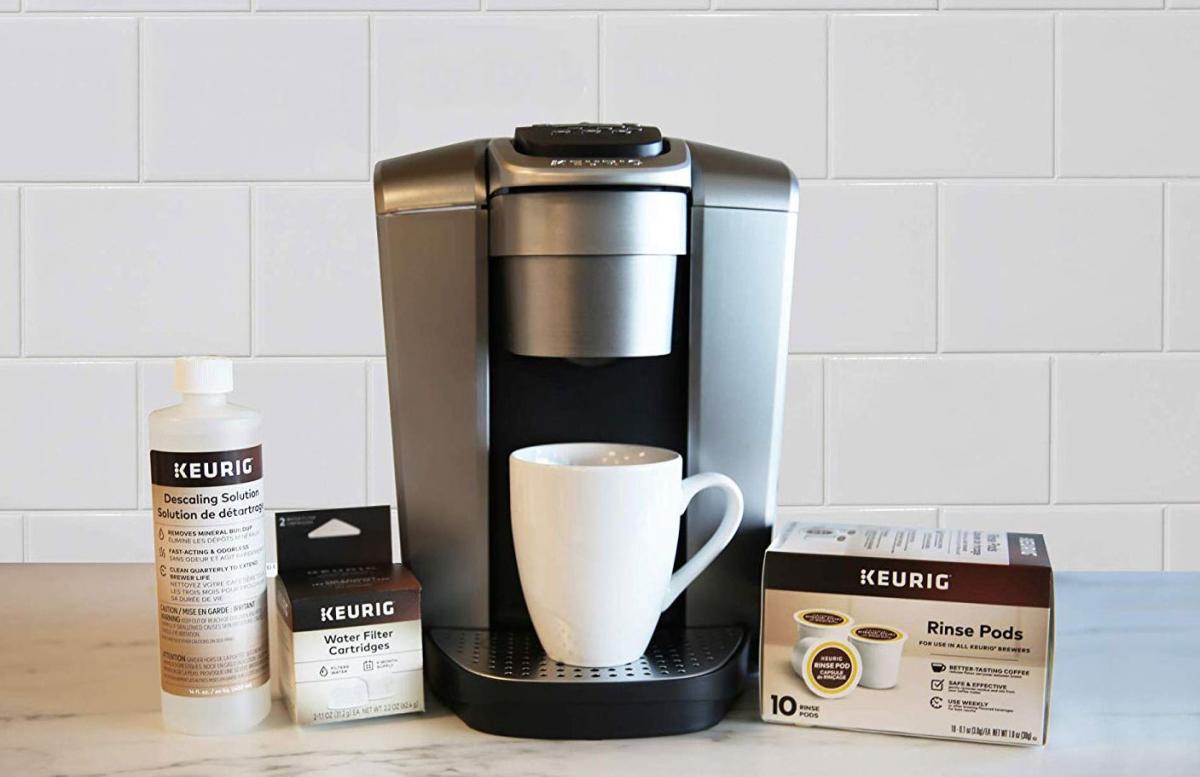 Keurig K-Elite Coffee Maker, Single Serve K-Cup Pod Coffee Brewer, With  Iced Coffee Capability & 3-Month Brewer Maintenance Kit Includes Descaling