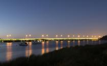 Night scene at the Rossmoyne foreshore. Shot with the E 18-200mm F3.5-6.3 lens set on 18mm. Exposure 15.0 sec; f/13; ISO 800 on Aperture Priority.