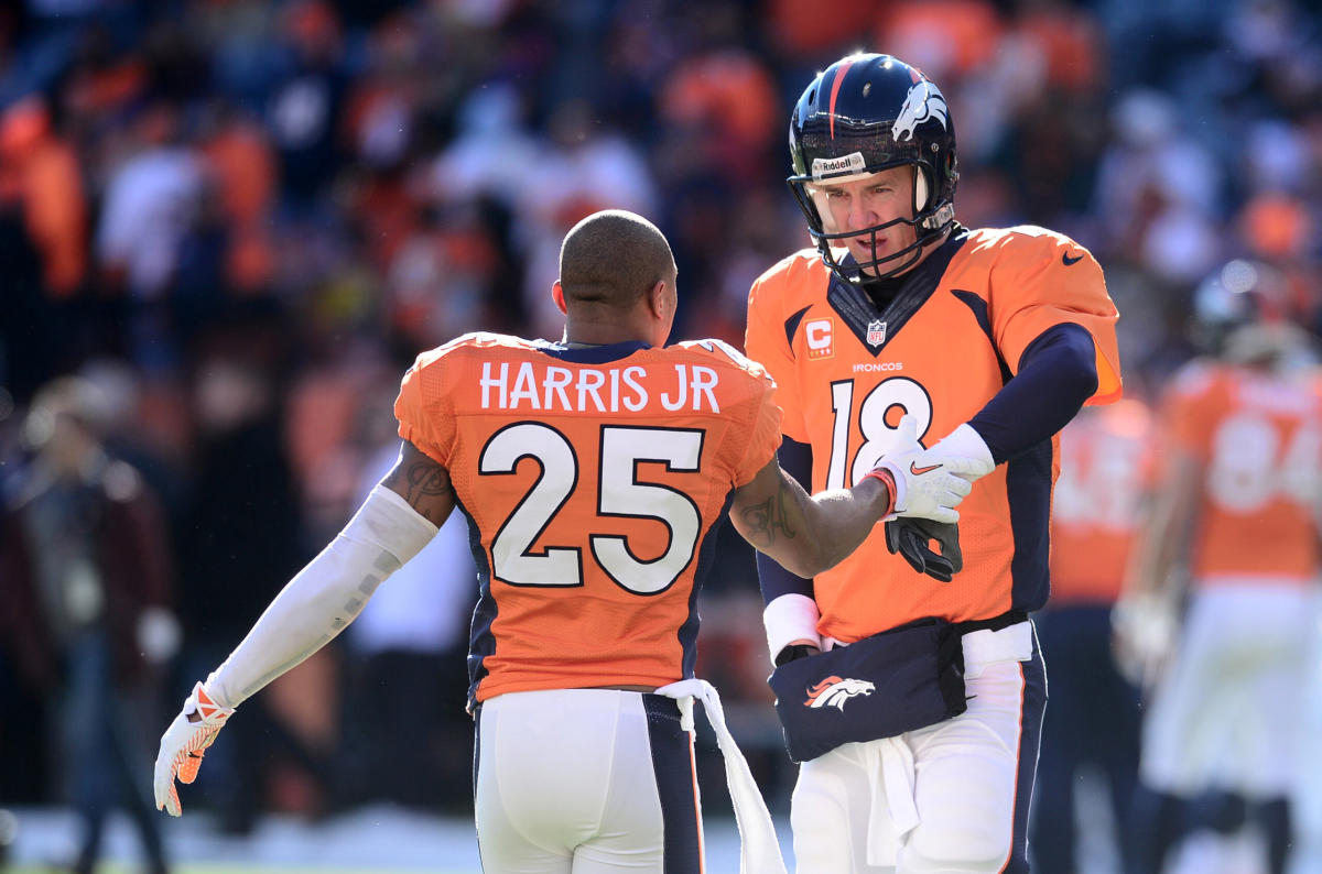 Chris Harris reflects on the experience of practicing against the ‘amazing’ Peyton Manning