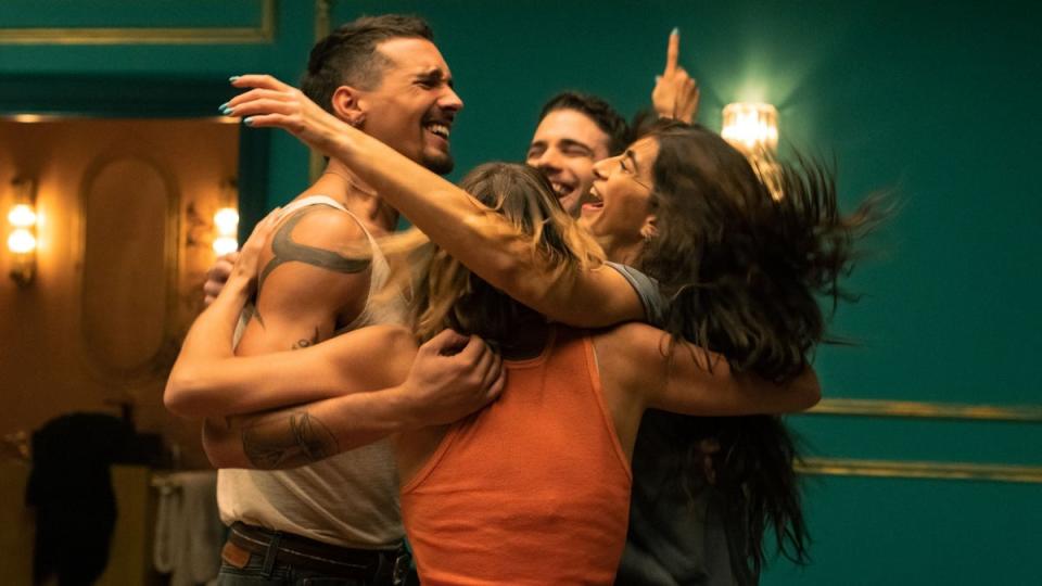 Joel Sánchez as Bruce, Michelle Jenner as Keila, Julio Peña as Roi and Begoña Vargas as Cameron (TAMARA ARRANZ/NETFLIX)