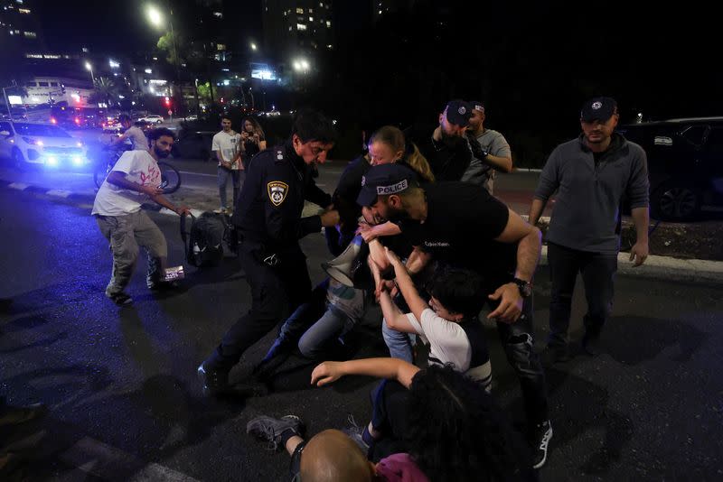 Protesters demand Israeli Prime Minister Benjamin Netanyahu's ouster, in Jerusalem