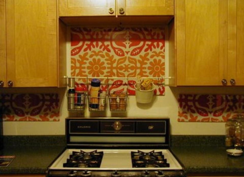 Tension rod storage in kitchen