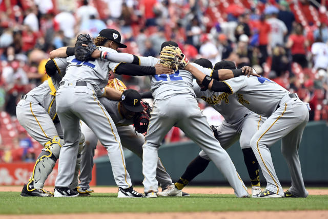 McCutchen homers in 10th to help Pirates beat Cardinals 6-3 - Newsday