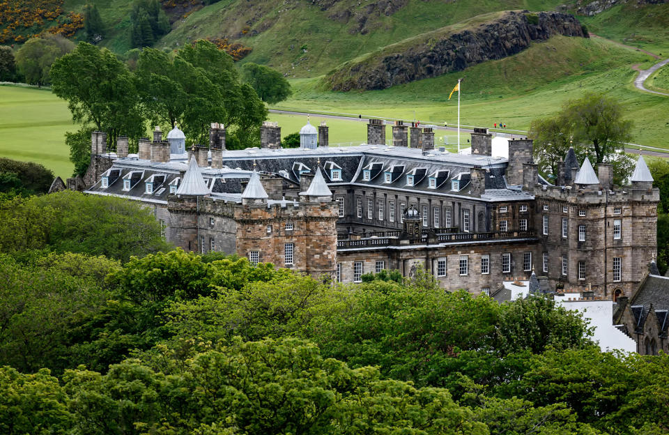 10. PALACE OF HOLYROODHOUSE, EDINBURGH