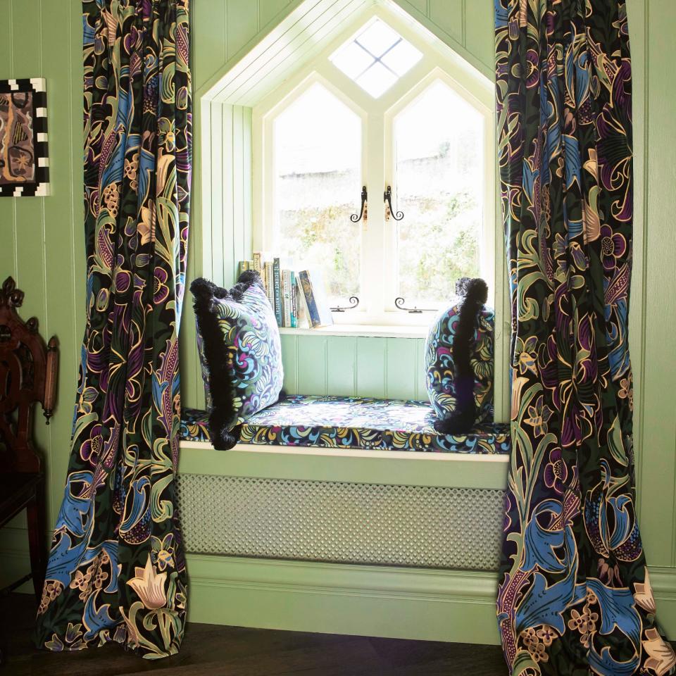 Lily Magna velvet curtains