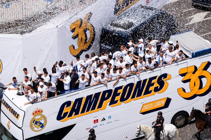 El Real Madrid celebra la Liga