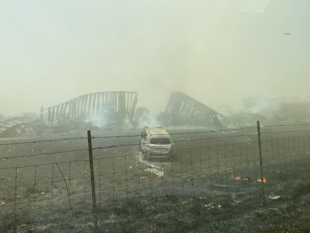 Multiple people died in a multi-car accident in Illinois on I-55 during a dust storm on 1 May, according to police (WICS ABC 20 screengrab)