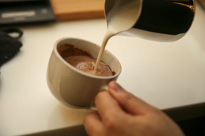 A cafe in Shanghai, China is training senior citizens to be receptionists, cashiers or even baristas to fight dysmnesia. ― Picture  by Choo Choy May