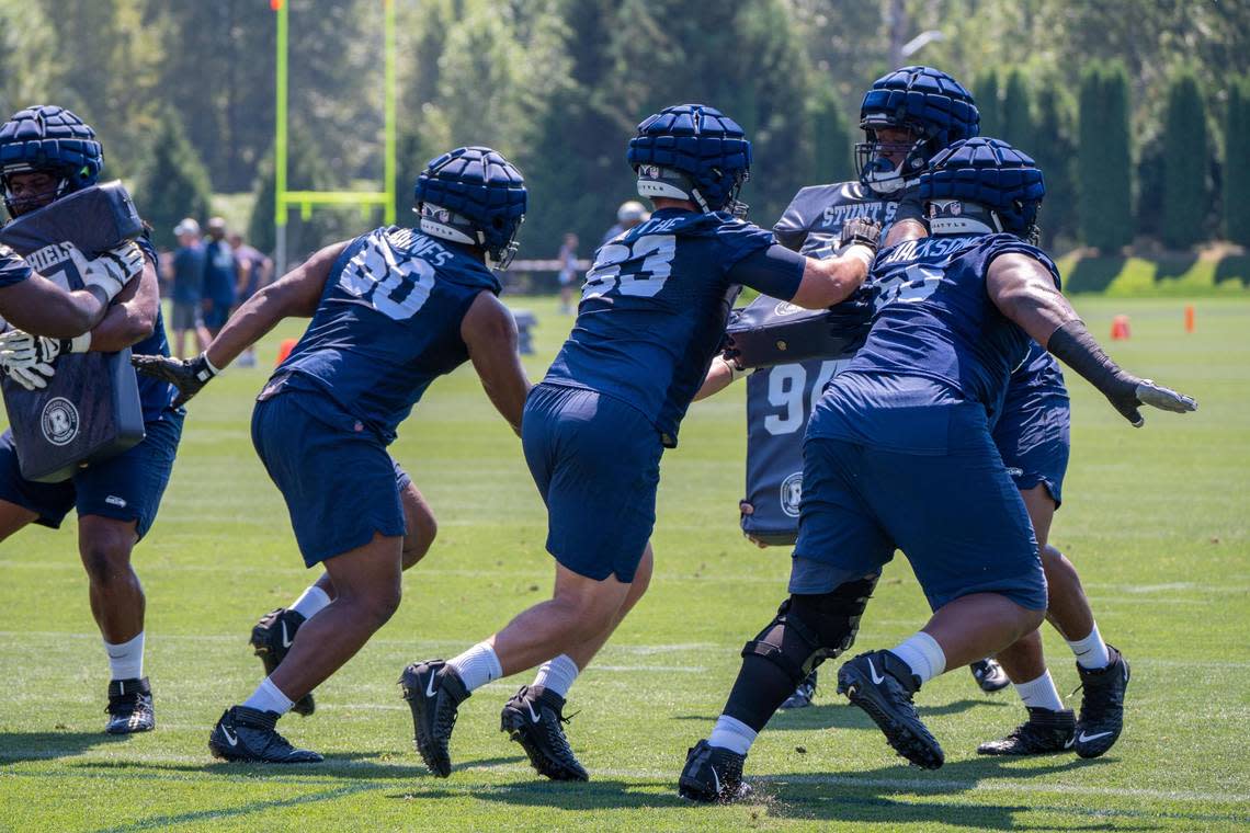 Seattle Seahawks center Austin Blythe works on defensive drills during the second day of Seahawks training camp at the Virginia Mason Athletic Center on July 28, 2022.