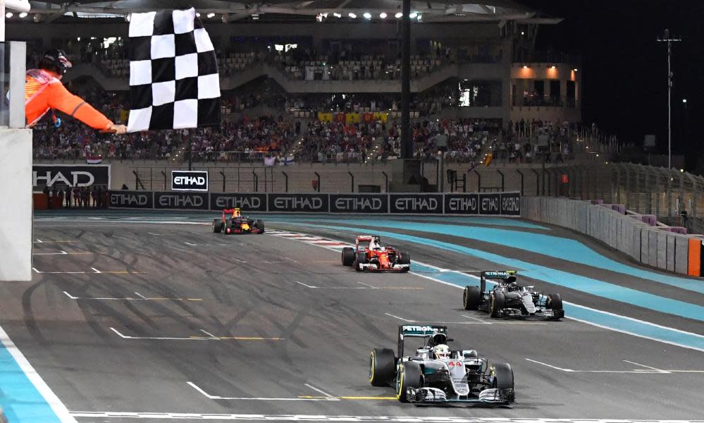 Mercedes' Lewis Hamilton wins Abu Dhabi Grand Prix 2016