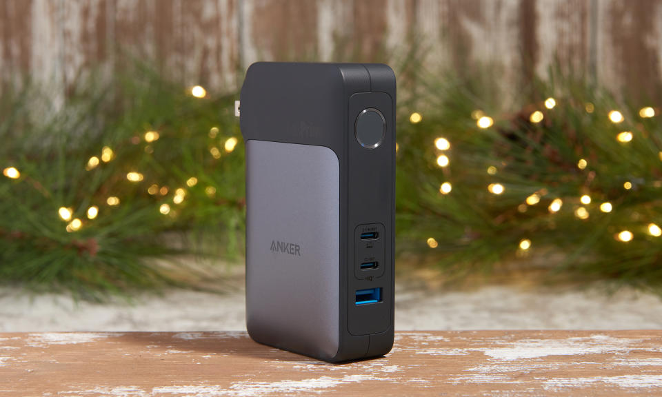 Anker PowerCore 65W 2-in-1 power bank