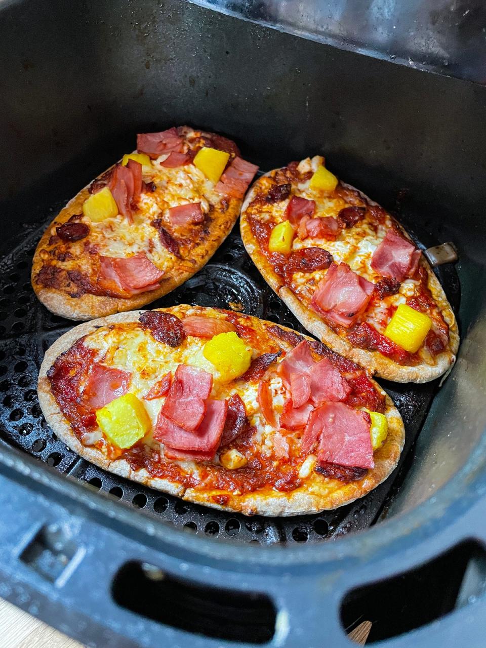 Perfect pizza in just 15 minutes? Say no more (Getty/iStock)