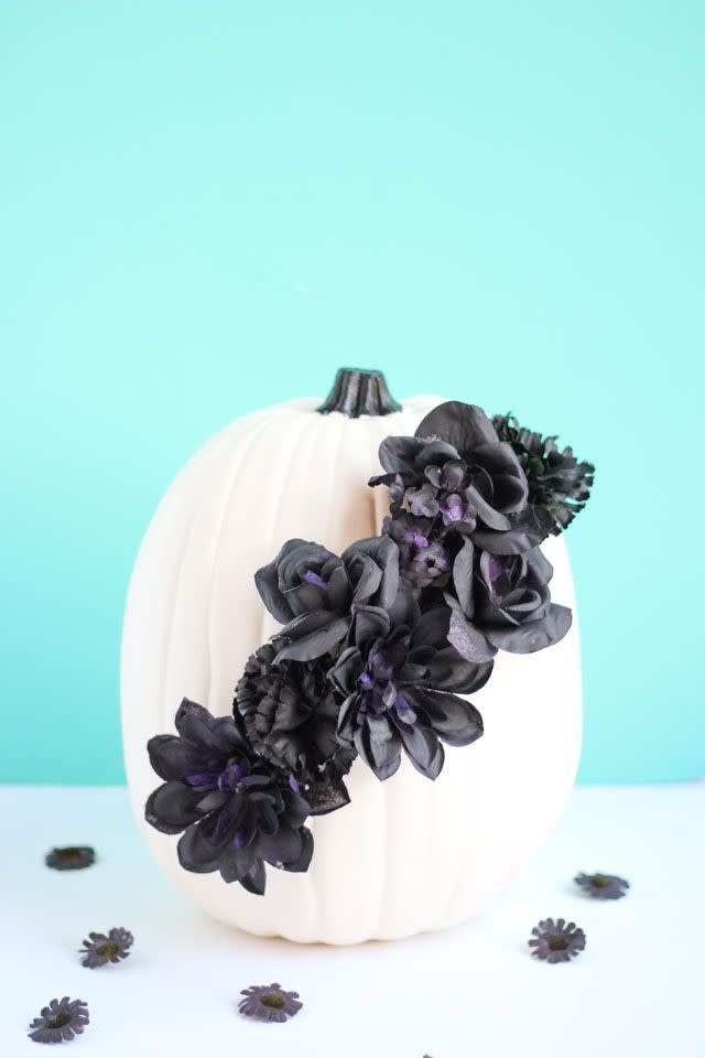 Black Flower Pumpkin Centerpiece