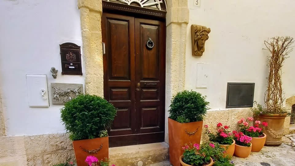 The Tuminellos have moved into a pretty house in central Polignano. - Glenda Tuminello