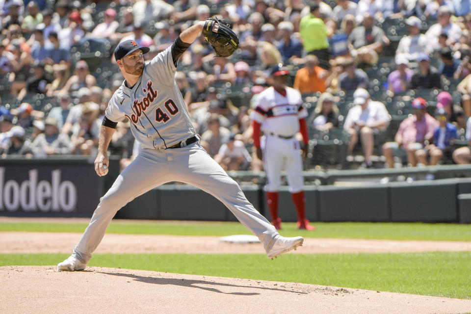 Detroit Tigers starting pitcher Drew Hutchison throws against the Chicago White Sox during the first inning of a baseball game, Sunday, July 10, 2022, in Chicago. (AP Photo/Mark Black)