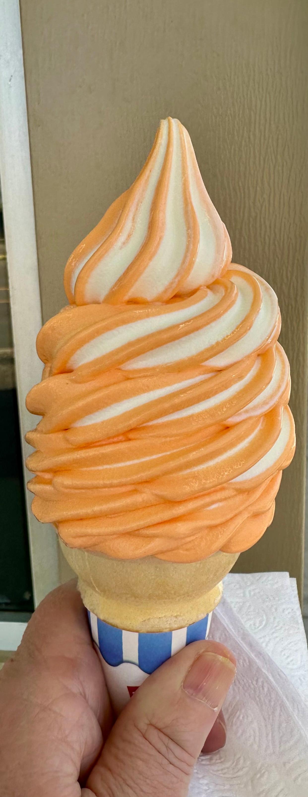 If you're looking for the flavor of an old-fashioned creamsicle, this twirled combo of vanilla and orange at Kustard Korner was the perfect hot weather refresher.