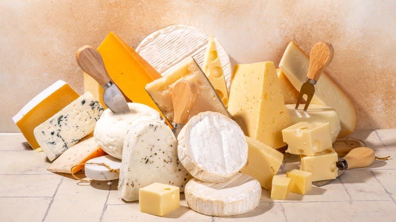 different types of cheeses