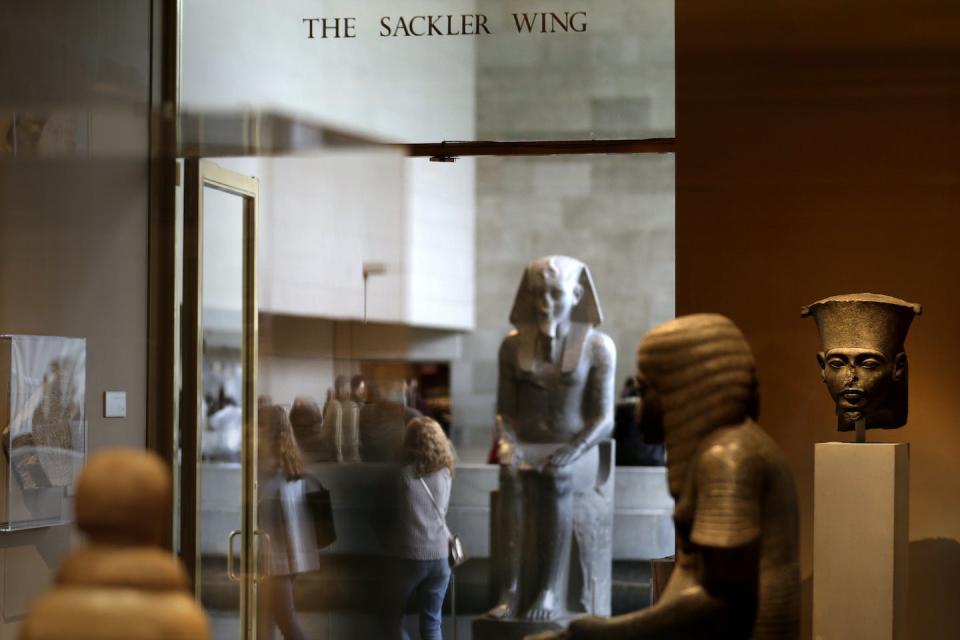 The Metropolitan Museum of Art reached an agreement with Sackler family members in 2021 to strip their name from seven exhibits because of its role in the opioid crisis. <a href="https://newsroom.ap.org/detail/GlobalOpioidsItalyPainLeague/8c3919f5cdf246f5a1e4c36136276342/photo?Query=sackler%20metropolitan&mediaType=photo,video,graphic,audio&sortBy=arrivaldatetime:desc&dateRange=Anytime&totalCount=19&currentItemNo=8" rel="nofollow noopener" target="_blank" data-ylk="slk:AP Photo/Seth Wenig;elm:context_link;itc:0;sec:content-canvas" class="link ">AP Photo/Seth Wenig</a>