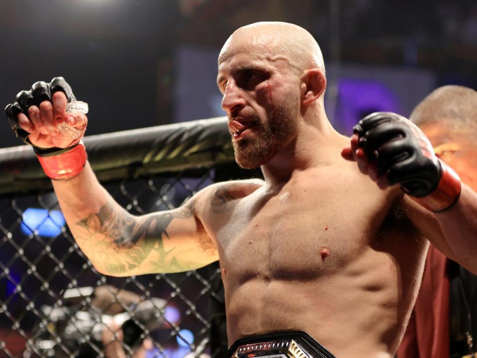 Alexander Volkanovski after retaining the UFC featherweight title last summer (Getty Images)