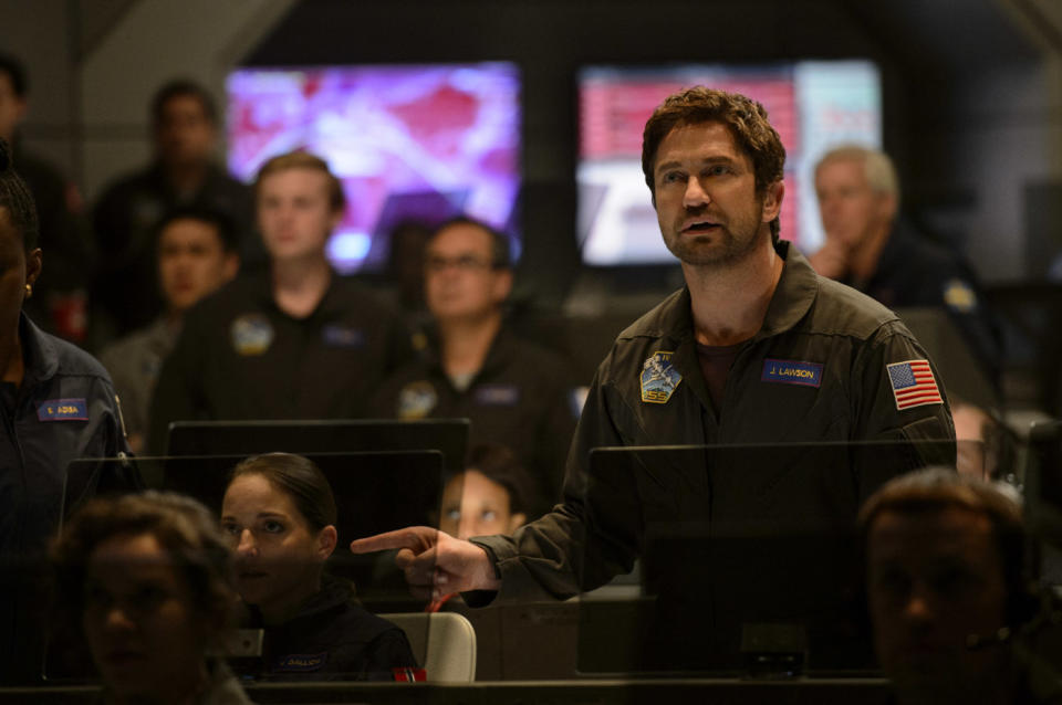 “This is SPUTNIK!”… Gerard Butler plays satellite architect Jake Lawson in ‘Geostorm’ (Warner Bros.)