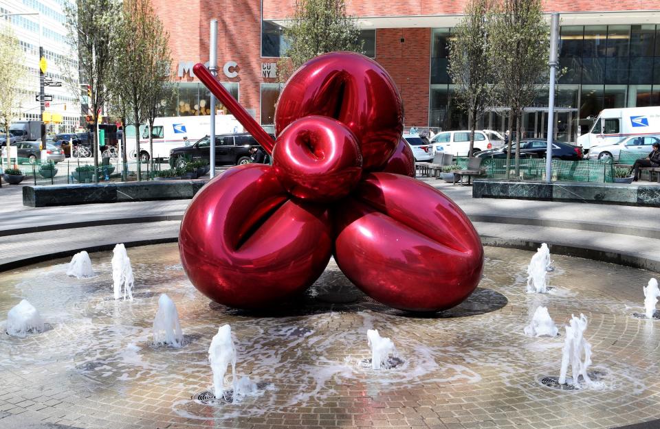 Balloon Flower (Red) by Jeff Koons (New York, New York)