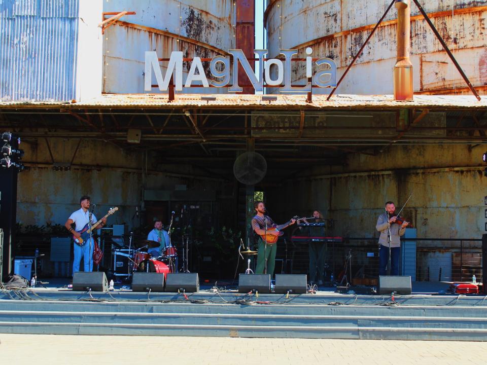 magnolia market silos waco texas